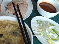-李连贵酒家熏肉大饼(昆明街店)
