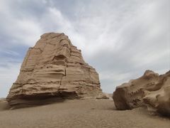 -哈密雅丹大海道景区