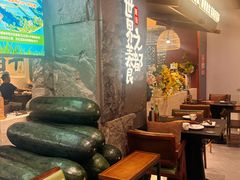 大堂-得意咚瓜·顺德鱼生·冬瓜火锅(深圳首店)