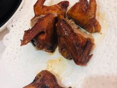 红烧石歧乳鸽-广州酒家(文昌总店)