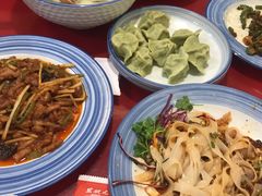 状元千层牛肉饼-宏状元现熬粥·京味菜(五棵松店)