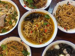 杂酱拌粉-老南昌粉面馆(绳金塔店)