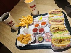 -The Habit Burger Grill 哈比特汉堡(复兴soho店)