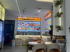 -嗨辣小聚·盘锦河蟹·海鲜烧烤龙虾(盘锦十年好店)