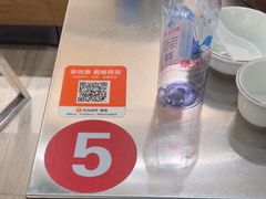 -胡须佬鸡煲四季火锅店(石厦西村直营店)