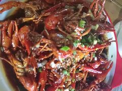 -郑记•不夜城烧烤•龙虾•虾蟹(黄鹤楼店)