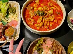 -Ameigo梅果·云贵川bistro(长宁来福士店)