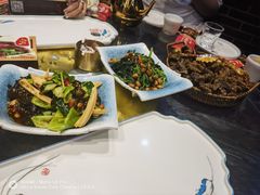 -高家烧鸽子烧烤店63年