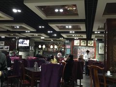 大堂-老兰家传统烧烤炒菜泡馍(小南门店)