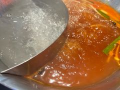 -由衷贵州酸汤牛肉火锅(新桥店)