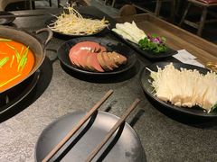 -渝涯重庆豆花老火锅(中赢国际店)