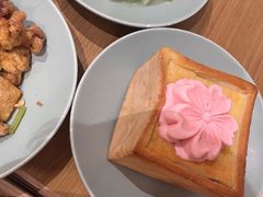 -蜜桃餐厅·伴山(绿宝广场店)