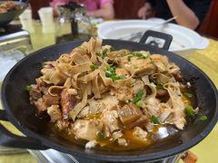 -万佛湖许老大铁锅鱼(黑金冠店)