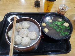 -百年尹氏汤包(环球美食荟店)