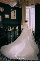 -GRACE KELLY婚纱与礼服(北京店)