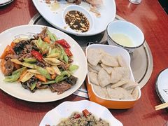 -聚首堂·特色小吃·肘子(什刹海德胜门店)