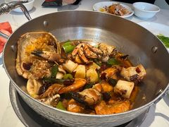 -七欣天香辣蟹火锅(闵行浦江欢乐颂店)