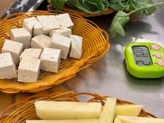 -野菌园·野生菌火锅首创第一家(关兴路总店)