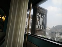 景观位-蜜桃花开·中西融合菜E&W(南长街店)