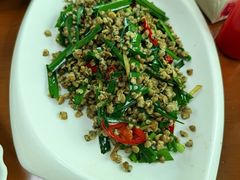 韭菜炒河蚬肉-515饭店