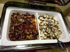 picture-蒙肥羊·酸汤潮牛·鲜牛肉火锅烤肉自助(岗顶店)