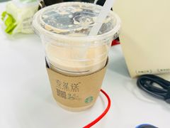 -星巴克(上海长宁来福士1F店)