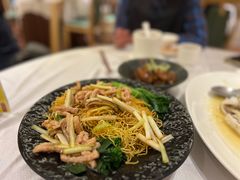 -广州中心皇冠假日酒店·百粤楼