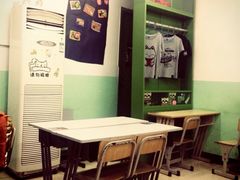 希望小学堂-做了不起的80后