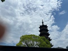 -龙华寺
