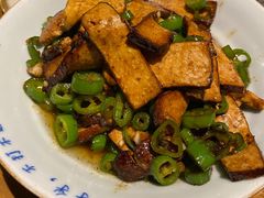 -吃饭皇帝大土家民族菜(正大广场店)