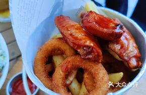 Bulu Snack Basket