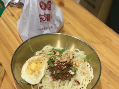 -聚合鑫东北熏酱熟食麻辣面(长阳店)