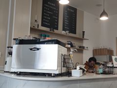 -白鹅咖啡(金城花园店)
