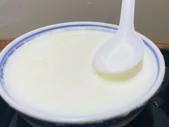 冻双皮奶-百花传统甜品店(原址店)