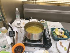-金马门国际美食百汇(珞喻路店)