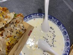 牛奶-冷峰马家鸡蛋牛奶醪糟(八朗学五巷店)