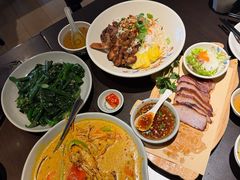 -大头虾越式风味餐厅(光明广场店)