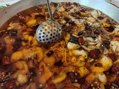 水煮黑尾鮰鱼-辣婆婆(航天桥店)