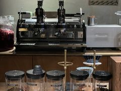 -Metal hands·铁手咖啡