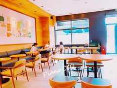 大堂-星巴克臻选(南京金茂览秀城店)