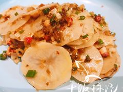 -有红鸡毛店·川菜(建设路店)