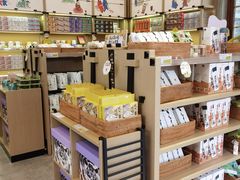 零售区-茶颜悦色(坡子街幽兰阁店)