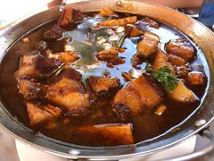 红烧肉炖豆腐-百花人家(清水镇店)