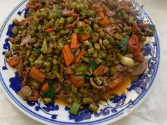 酸豆角炒鸡胗-新新湘菜馆(新中街二条店)