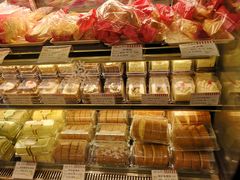 -红宝石·鲜奶小方(万航店)