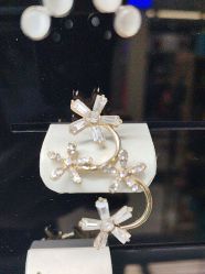 -Wisezone唯点穿耳打耳洞专业国际连锁品牌