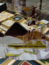 -莲七珠宝(西万达店)