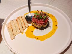 牛肉塔塔配牛油果黑橄榄酱-Solo(衡山路店)