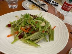 毛芹牛肉-巴格万美食园(达胜花苑店)