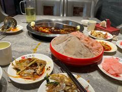 -忘情水鱼头·鲜鱼火锅(滨江中路店)